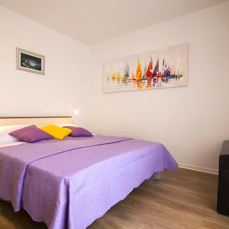 Sirius Apartments Бол Екстер'єр фото