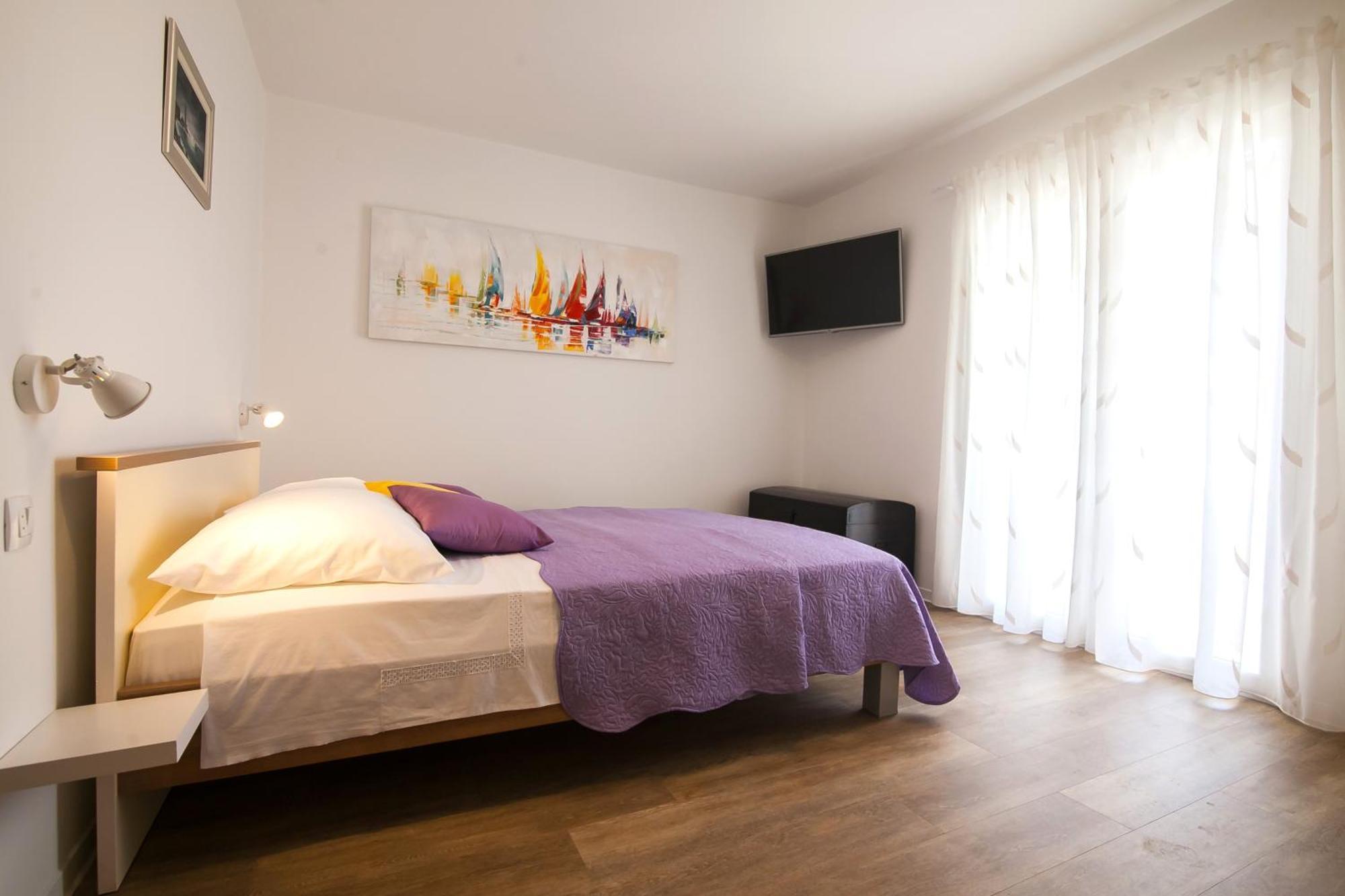 Sirius Apartments Бол Екстер'єр фото
