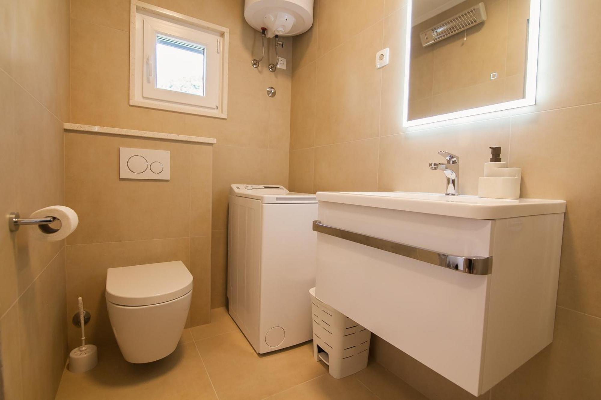 Sirius Apartments Бол Екстер'єр фото
